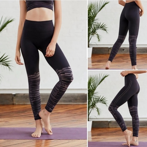 Free People Movement Washed Barely There Yoga Legging XS/S - Picture 1 of 10